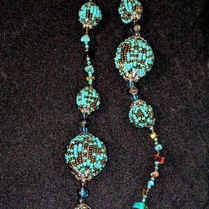 Beaded Necklace with Turquoise and Brown Accents